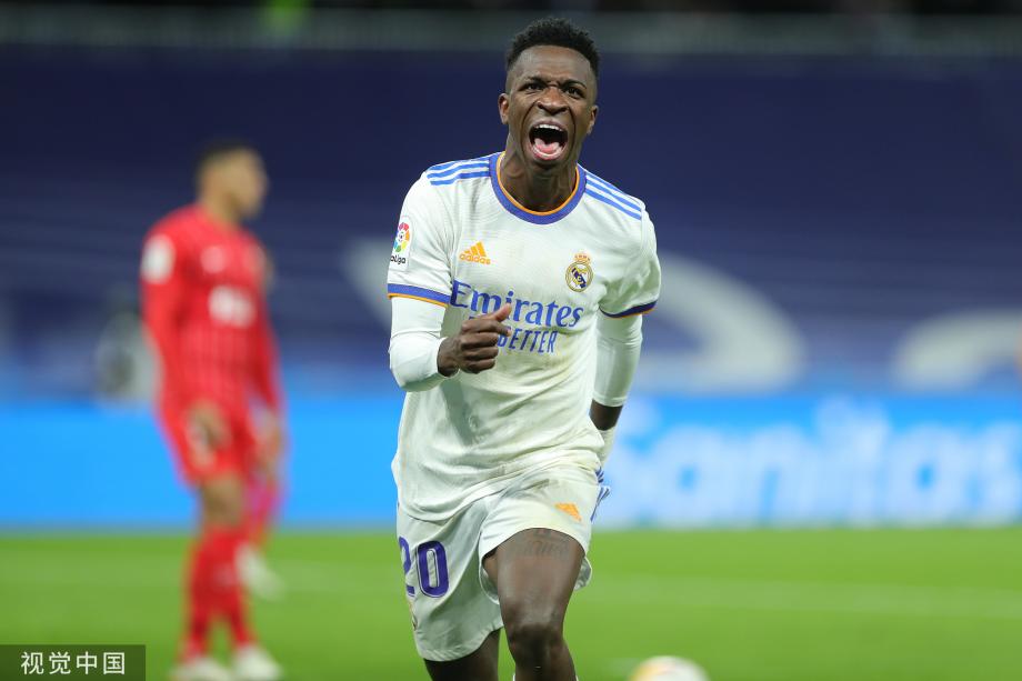 球队在进攻 球队在进攻